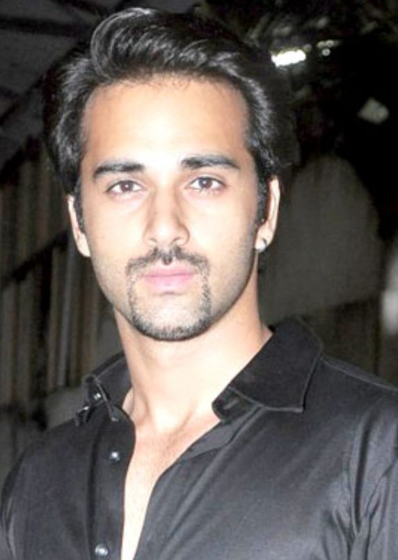 Pulkit Samrat