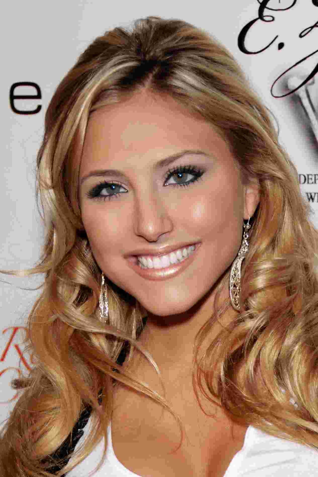 Cassie Scerbo